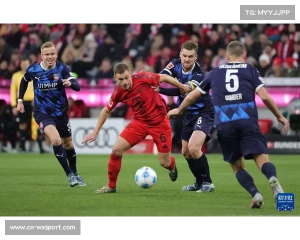 拜仁4-0大胜海登海姆，以13胜2平不败战绩结束年度征程